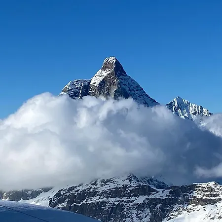Easter Escape Cervinia - Matterhorn Glacier Paradise, Italy Alpstuga